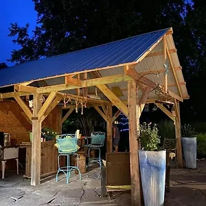 Holiday home Haven Dog Friendly Farmette Great For 2 Couples, Berlin