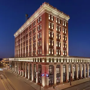 http://the-central-station-memphis-curio-collection.memphishotelsnow.com